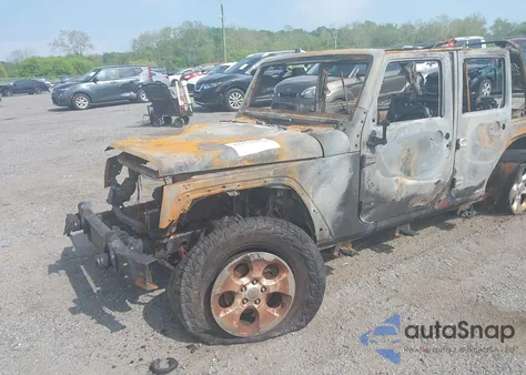 2013 Jeep Wrangler Unlimited Sahara из США, поврежденный, VIN 1C4BJWEG6DL551696